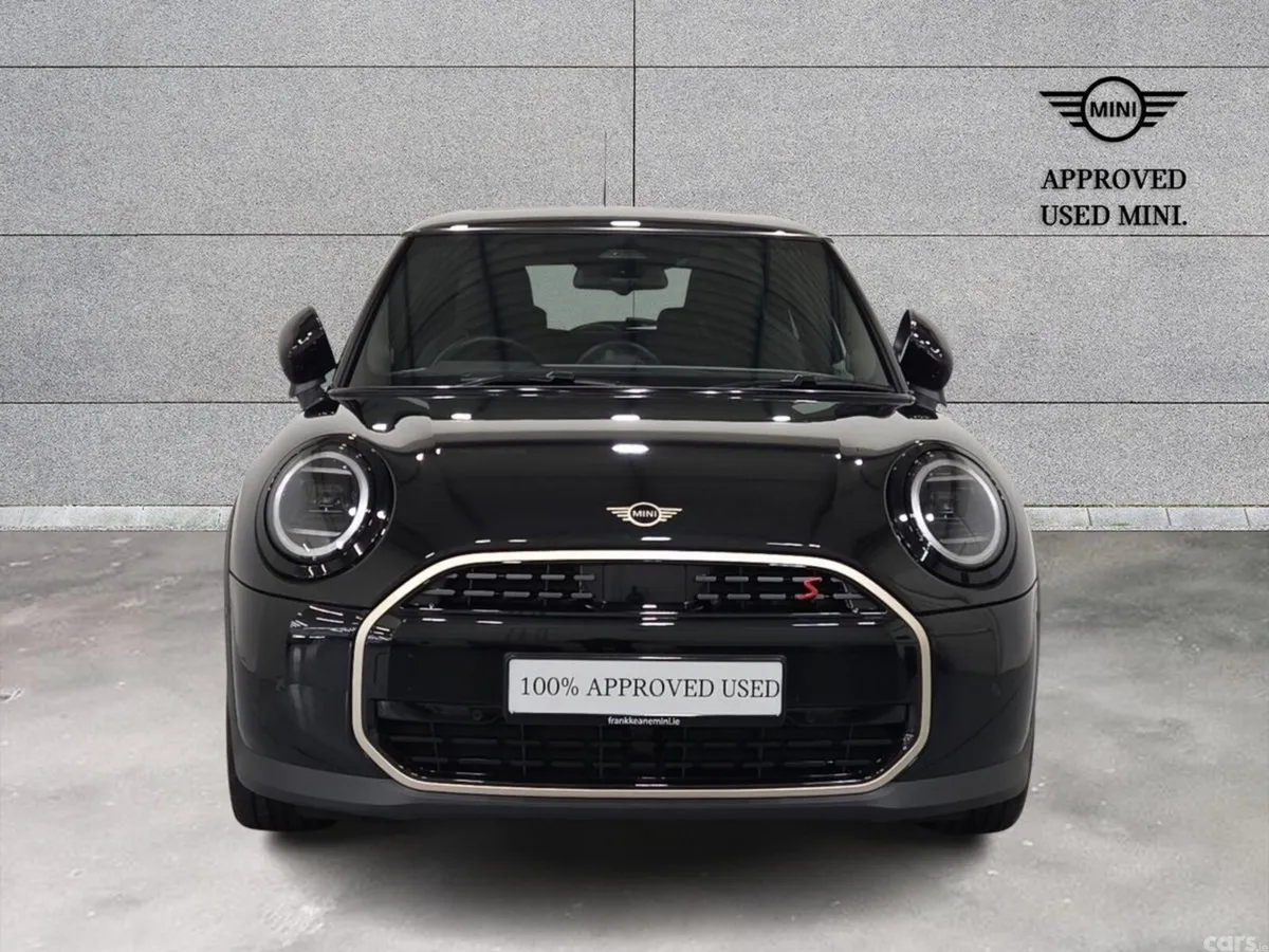 Mini Cooper Hatchback, Petrol, 2026, Black