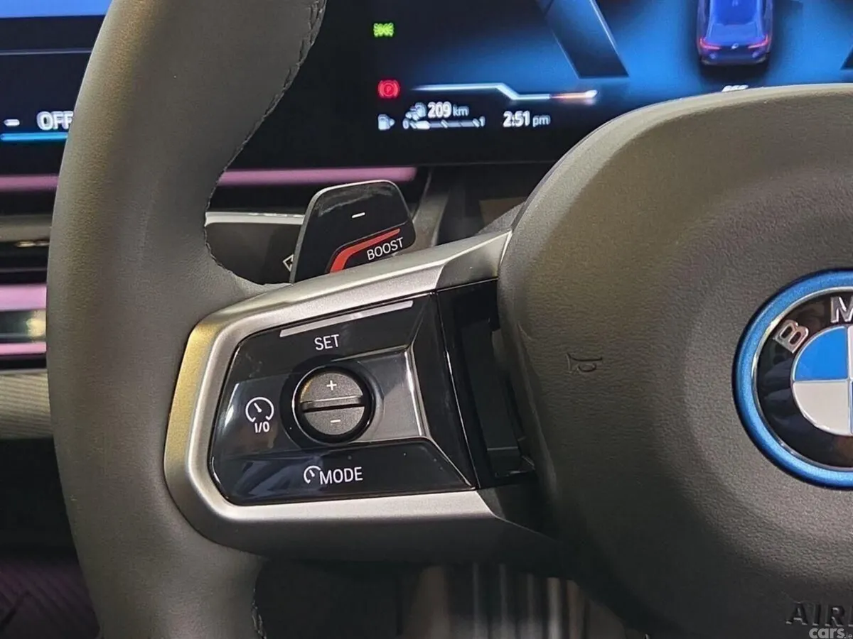 BMW 5-Series Estate, Petrol Plug-in Hybrid, 2026, Blue