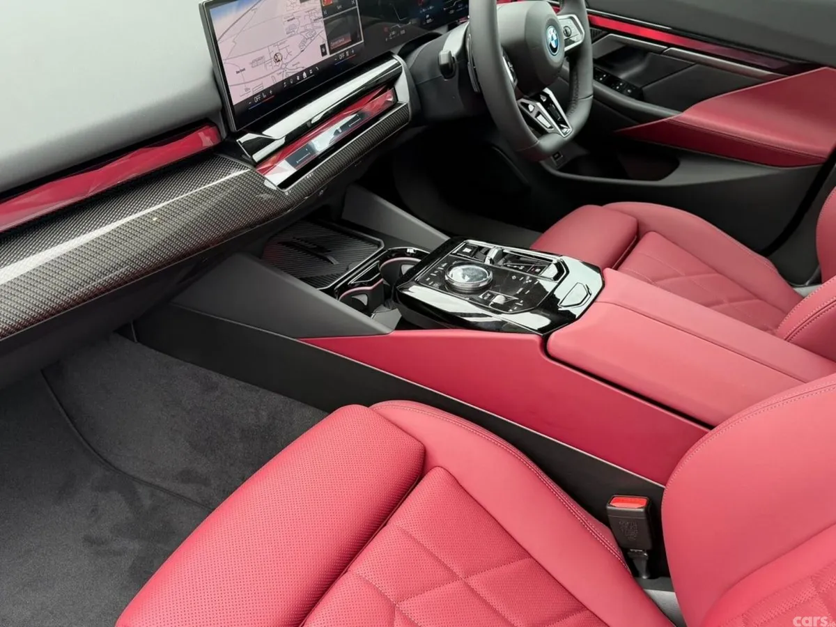 BMW 5-Series Saloon, Petrol Plug-in Hybrid, 2026, Grey