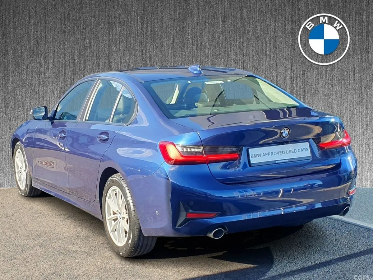 BMW 3-Series Saloon, Diesel, 2019, Blue