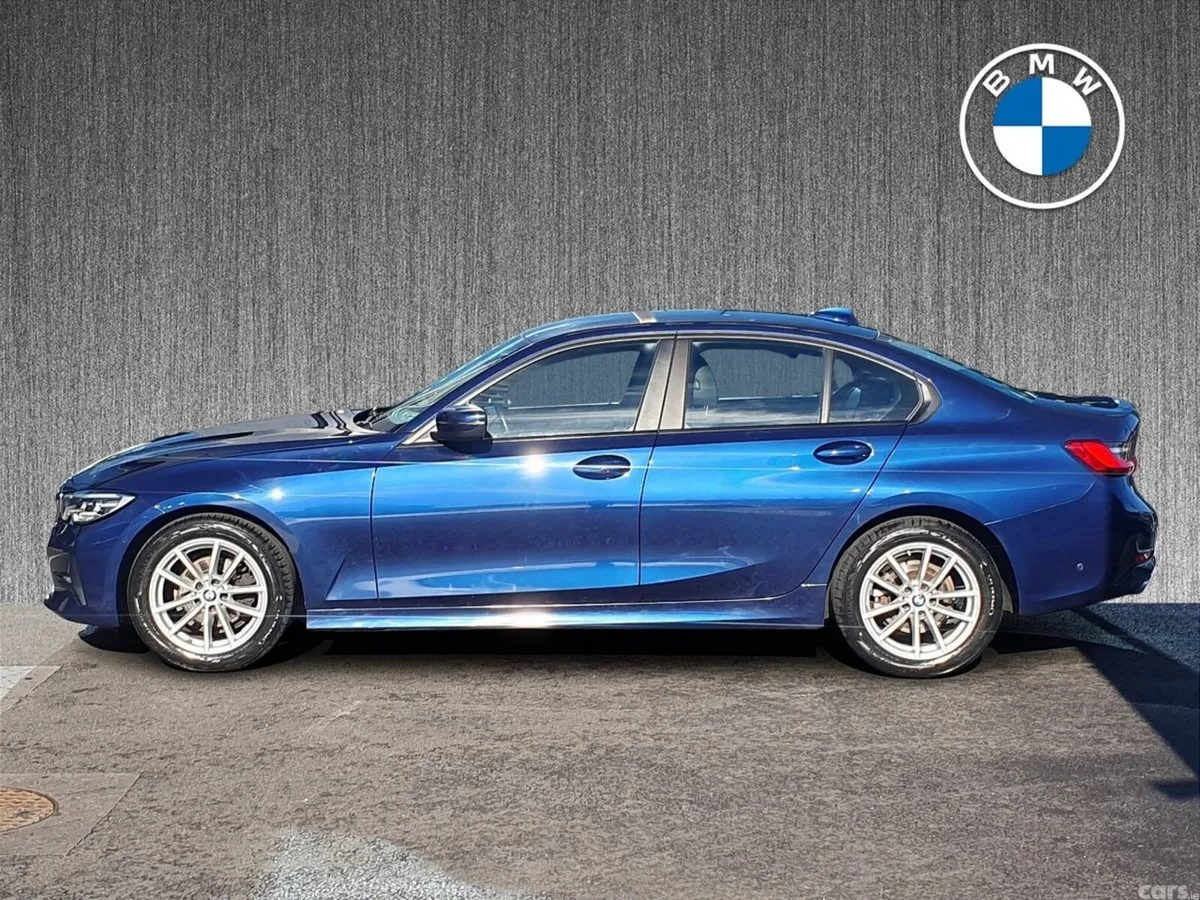 BMW 3-Series Saloon, Diesel, 2019, Blue