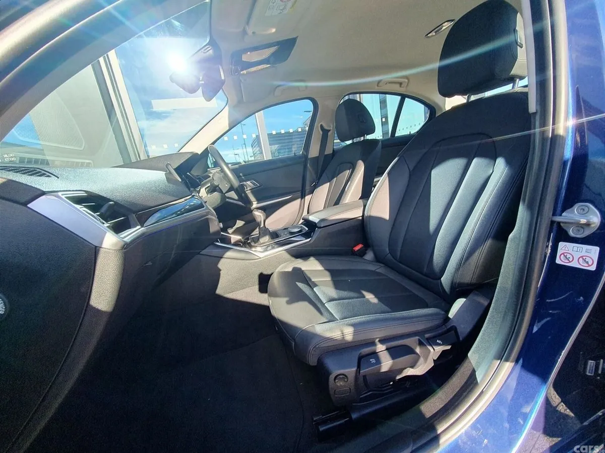 BMW 3-Series Saloon, Diesel, 2019, Blue