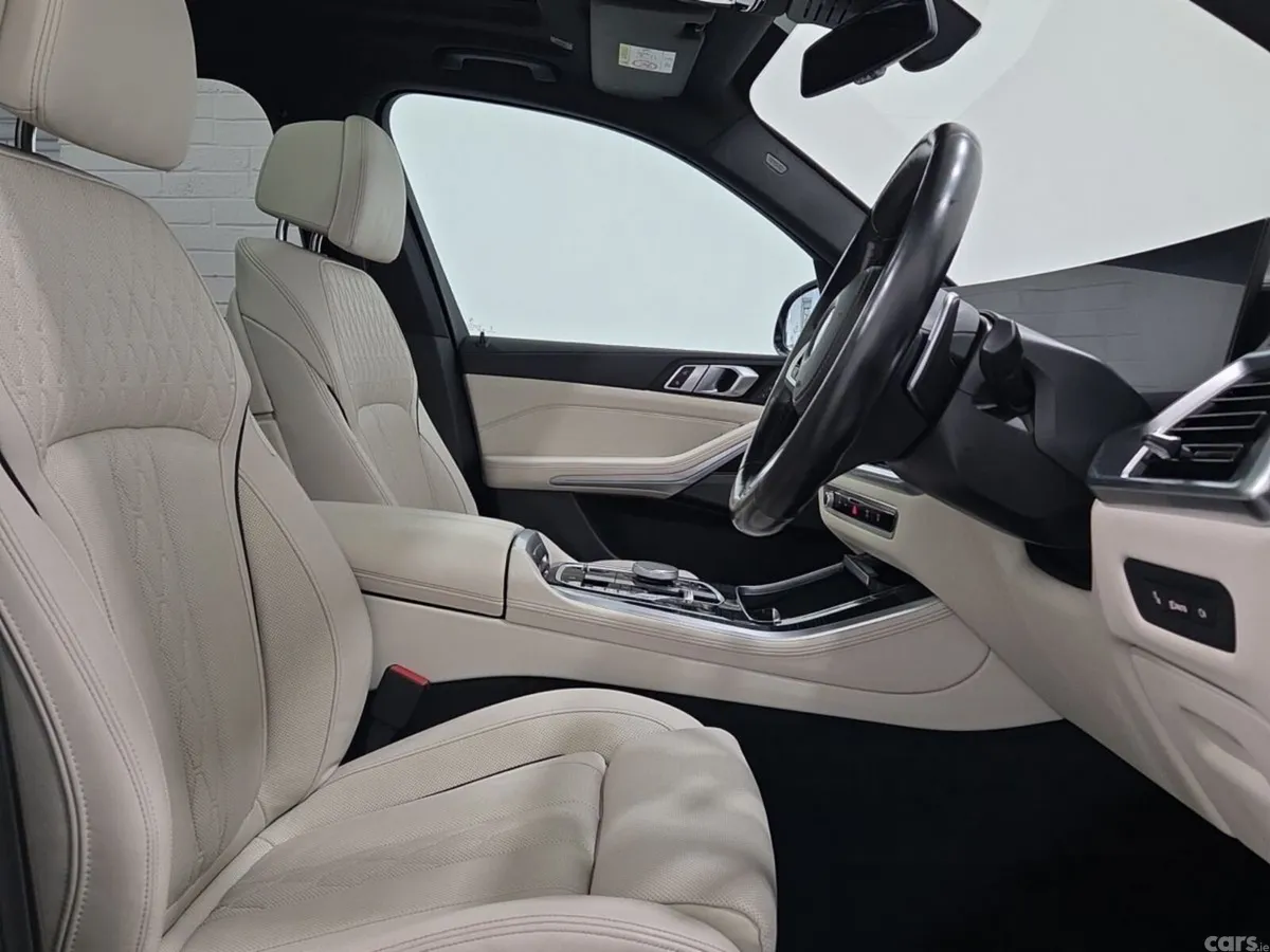 BMW X5 SUV, Petrol Plug-in Hybrid, 2023, Blue