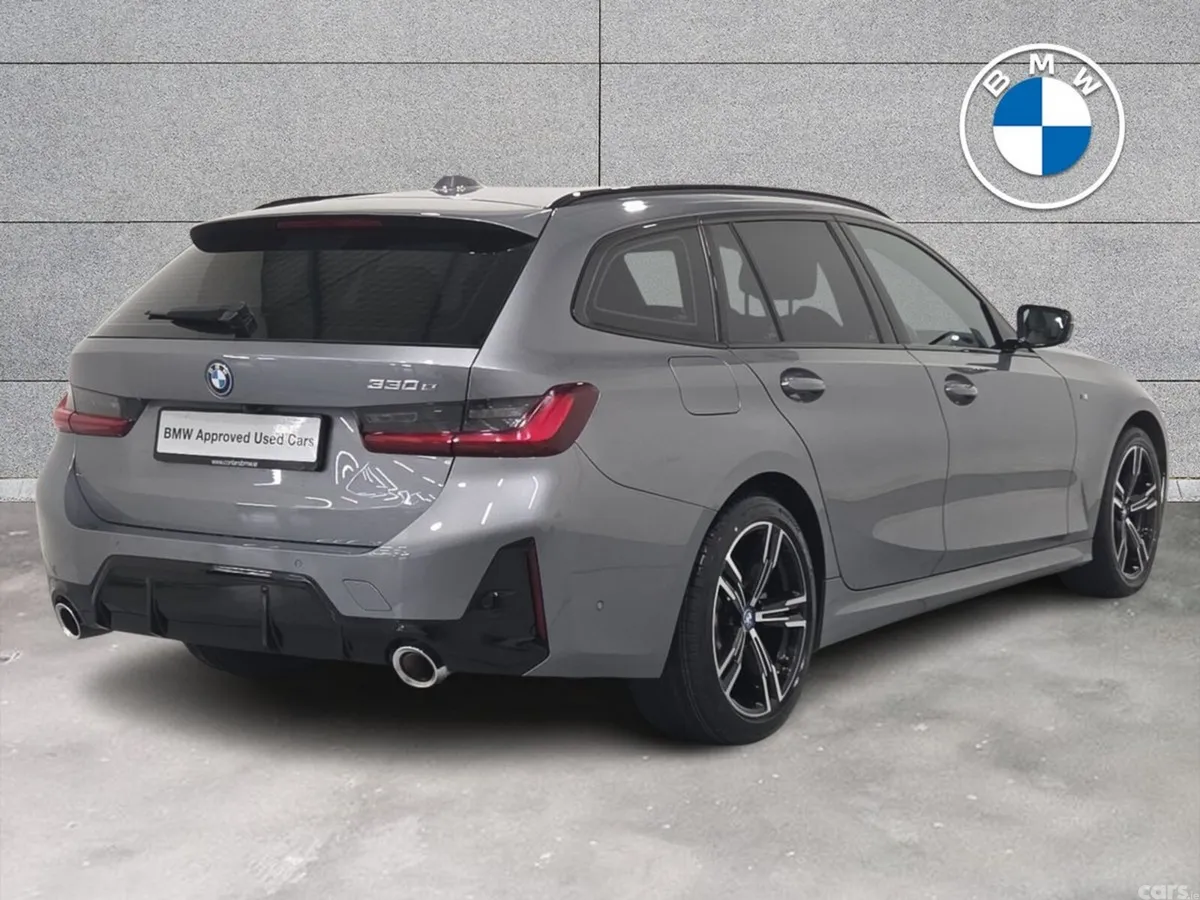 BMW 3-Series Estate, Petrol Plug-in Hybrid, 2023, Grey