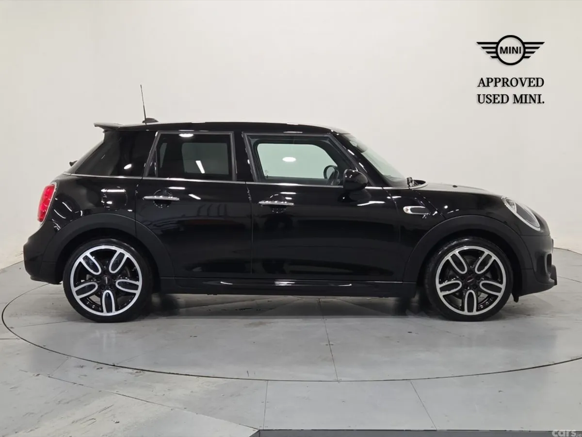 Mini Cooper Hatchback, Petrol, 2020, Black