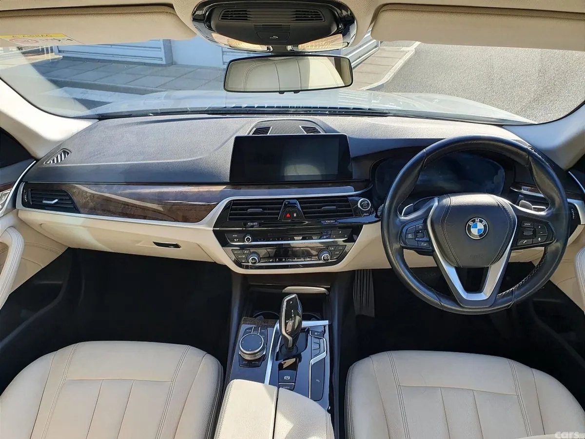 BMW 5-Series Saloon, Diesel, 2019, Blue