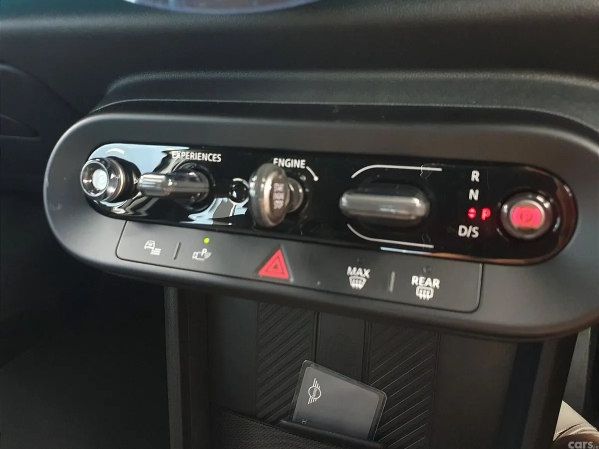 Mini Cooper Hatchback, Petrol, 2026, Silver