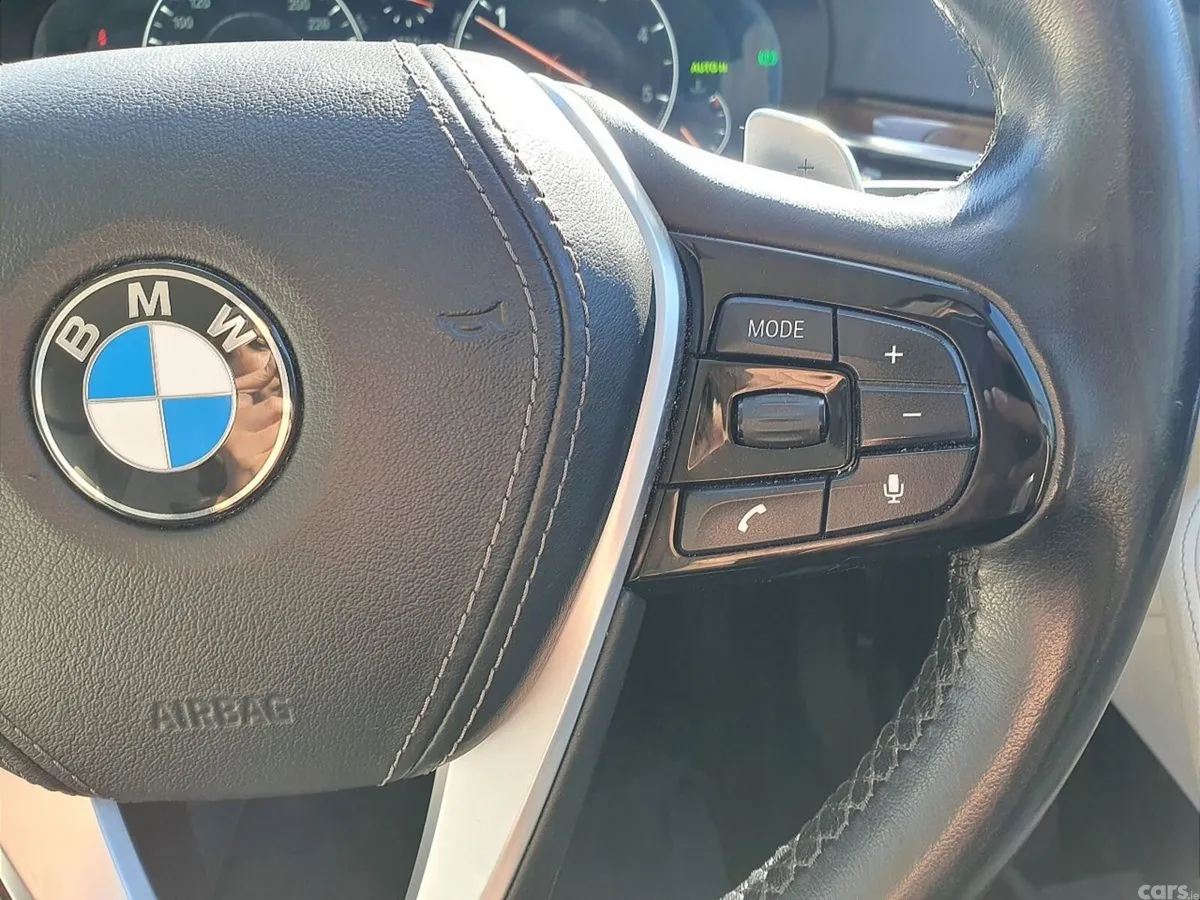 BMW 5-Series Saloon, Diesel, 2019, Blue