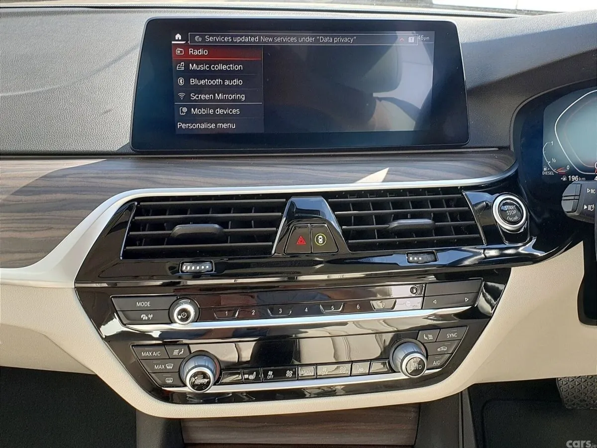 BMW 5-Series Saloon, Diesel Hybrid, 2020, Blue