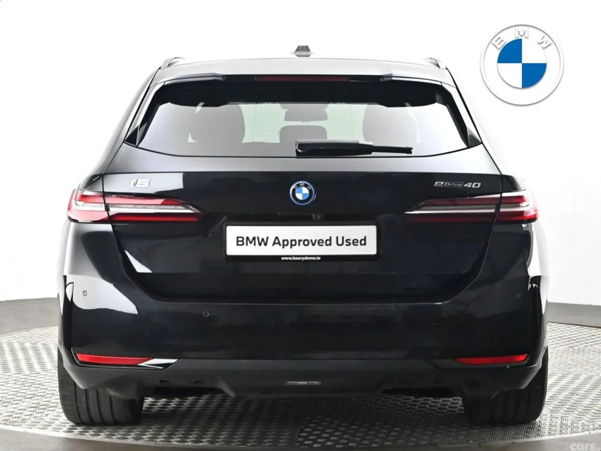 BMW i5 Estate, Electric, 2025, Black