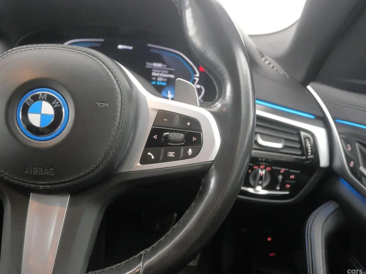 BMW 5-Series Saloon, Petrol Plug-in Hybrid, 2022, White