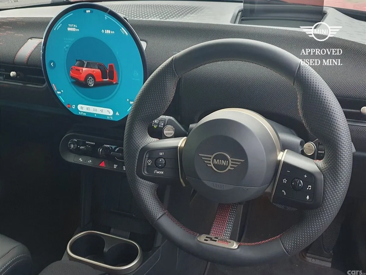 Mini Cooper Hatchback, Petrol, 2026, Red