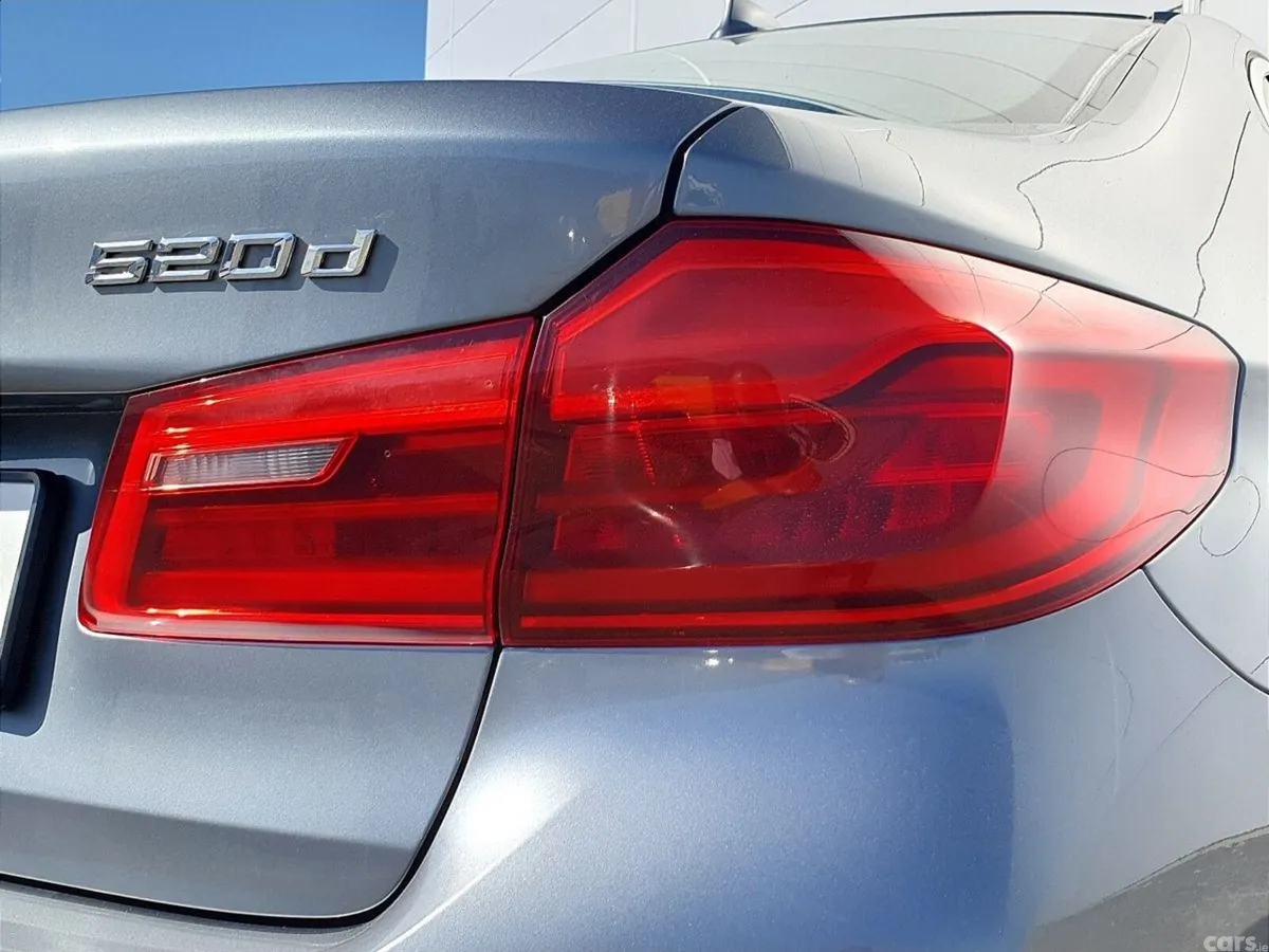 BMW 5-Series Saloon, Diesel Hybrid, 2020, Blue