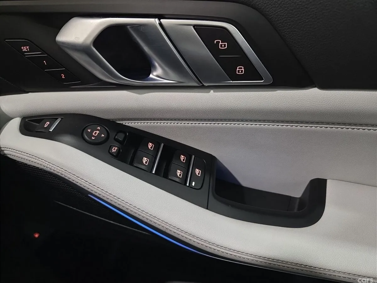 BMW X5 SUV, Petrol Plug-in Hybrid, 2023, Black