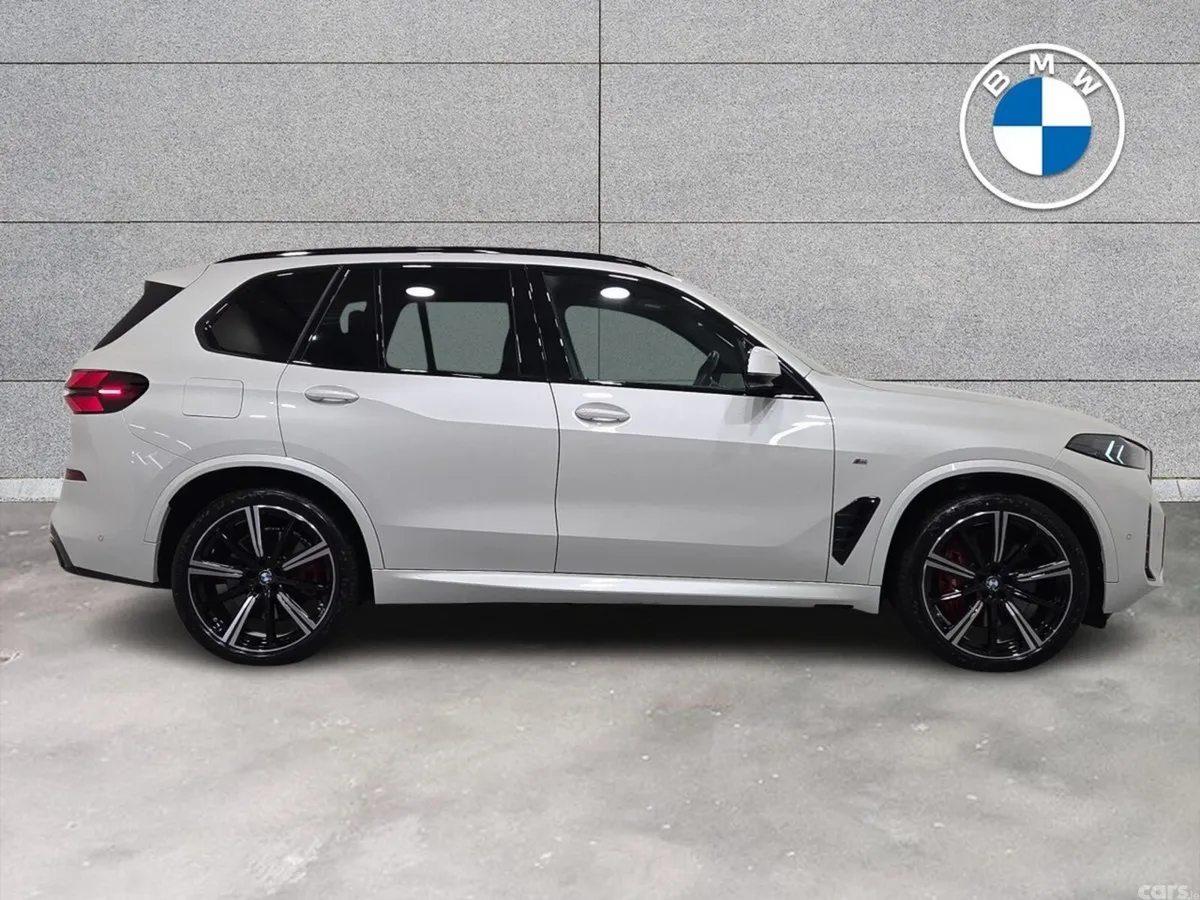BMW X5 SUV, Petrol Plug-in Hybrid, 2025, White