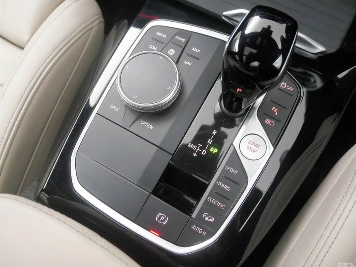 BMW X3 SUV, Petrol Plug-in Hybrid, 2024, Black