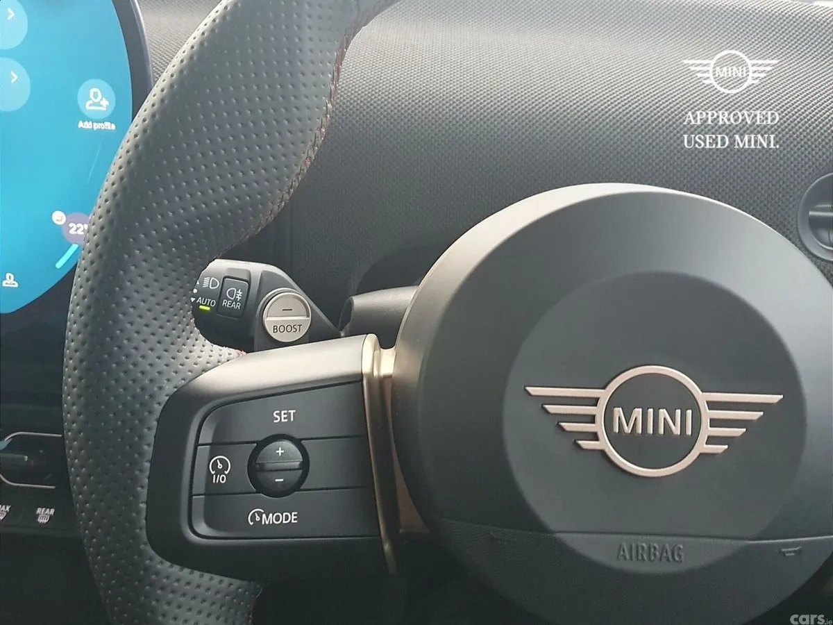 Mini Cooper Hatchback, Petrol, 2026, Red