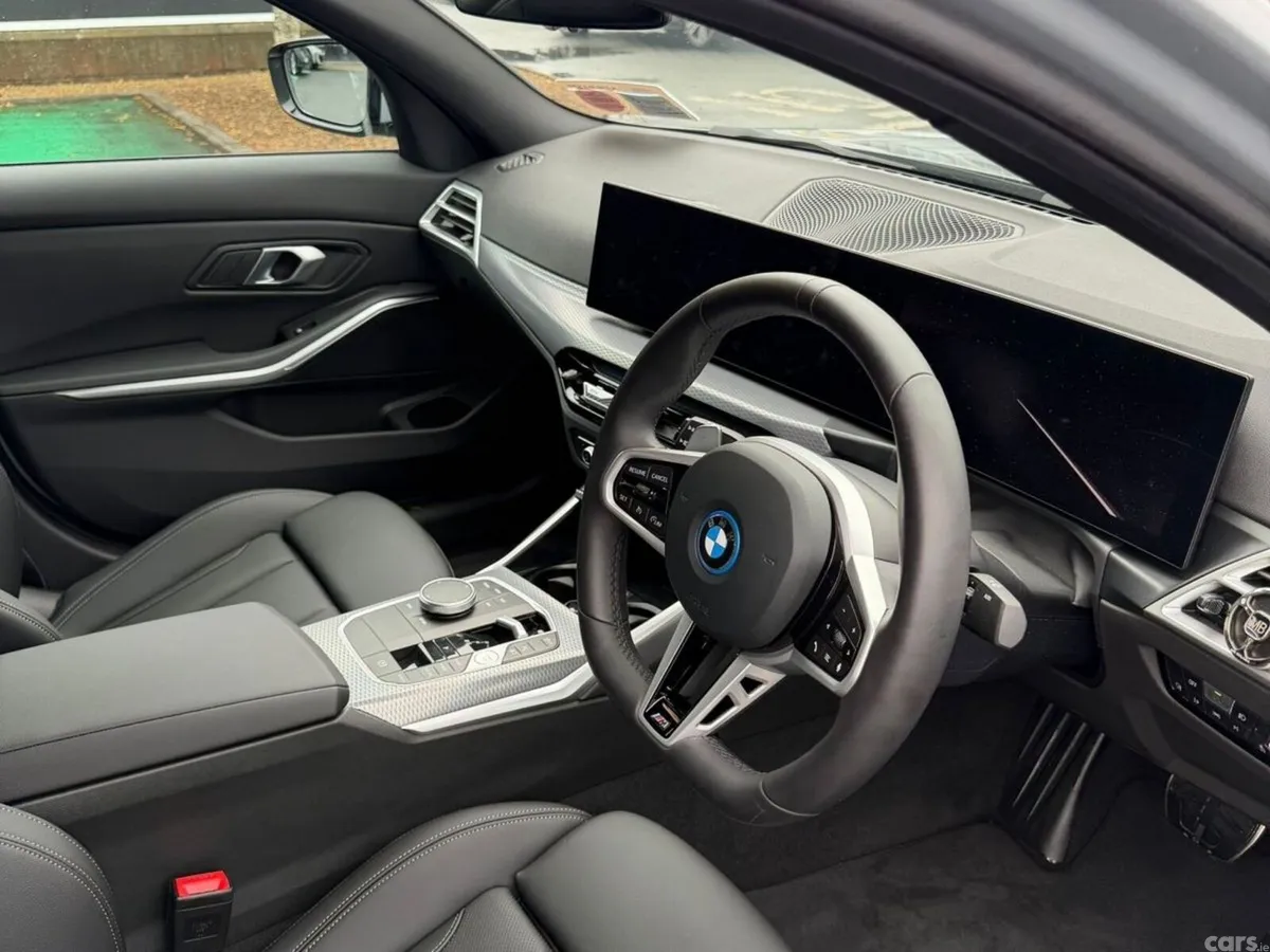 BMW 3-Series Saloon, Petrol Plug-in Hybrid, 2026, Grey
