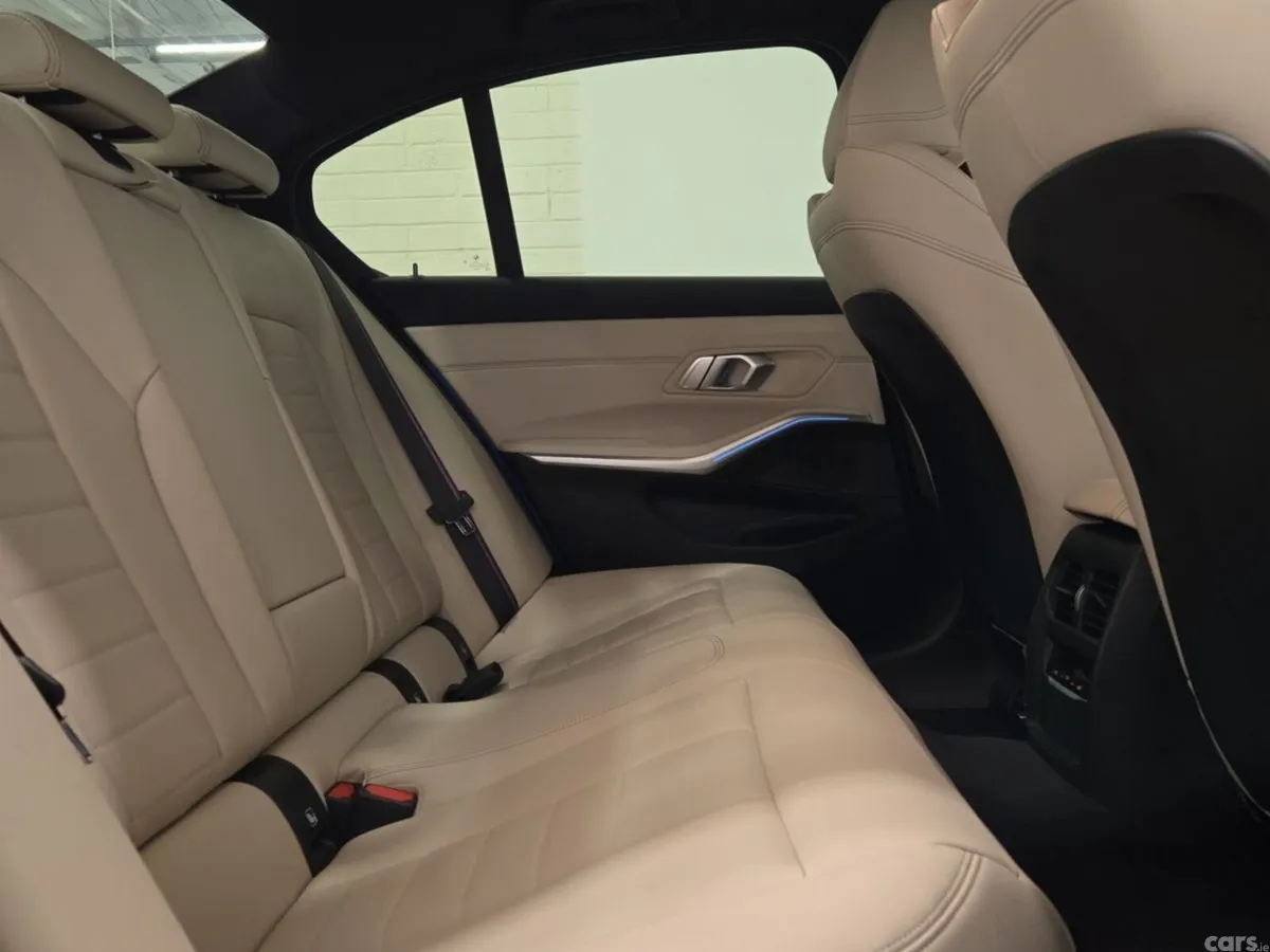 BMW 3-Series Saloon, Petrol Plug-in Hybrid, 2021, Blue