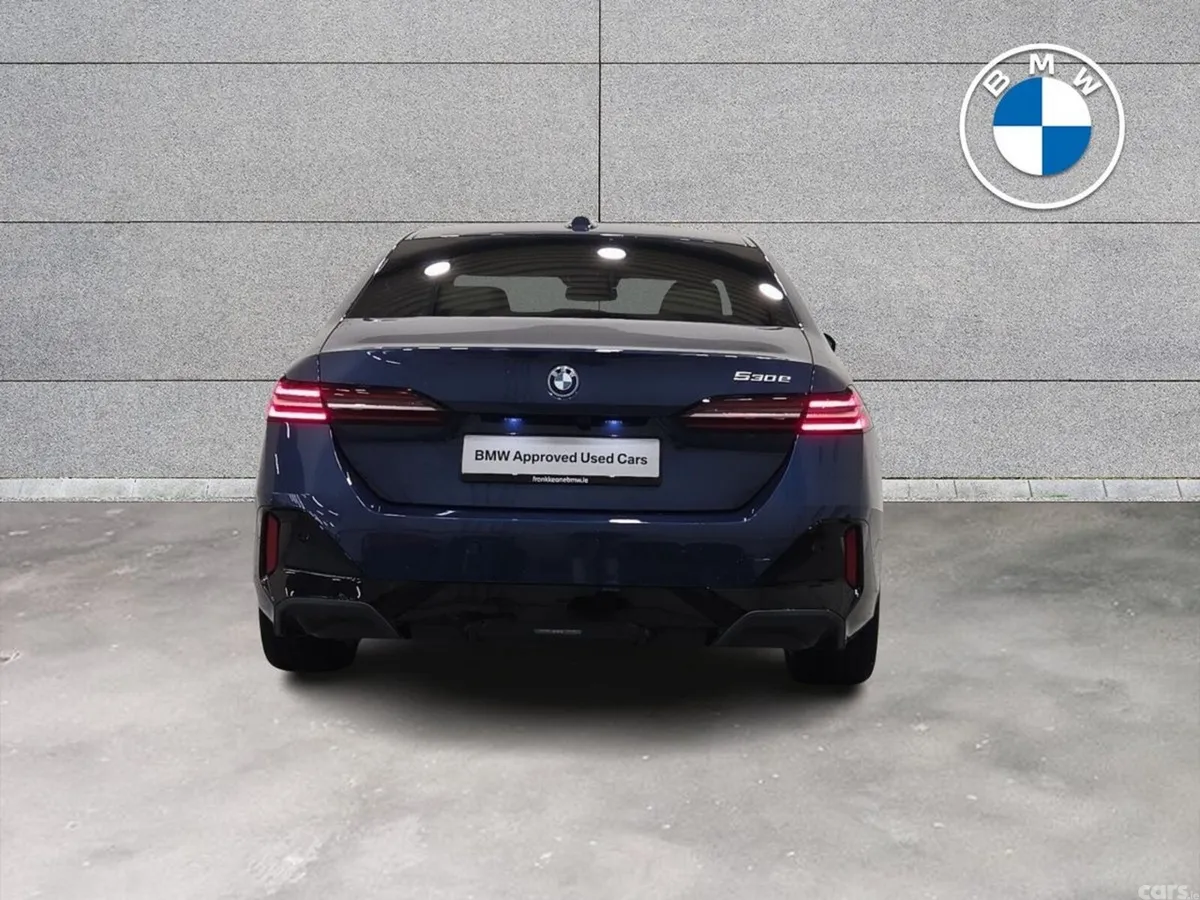 BMW 5-Series Saloon, Petrol Plug-in Hybrid, 2026, Blue
