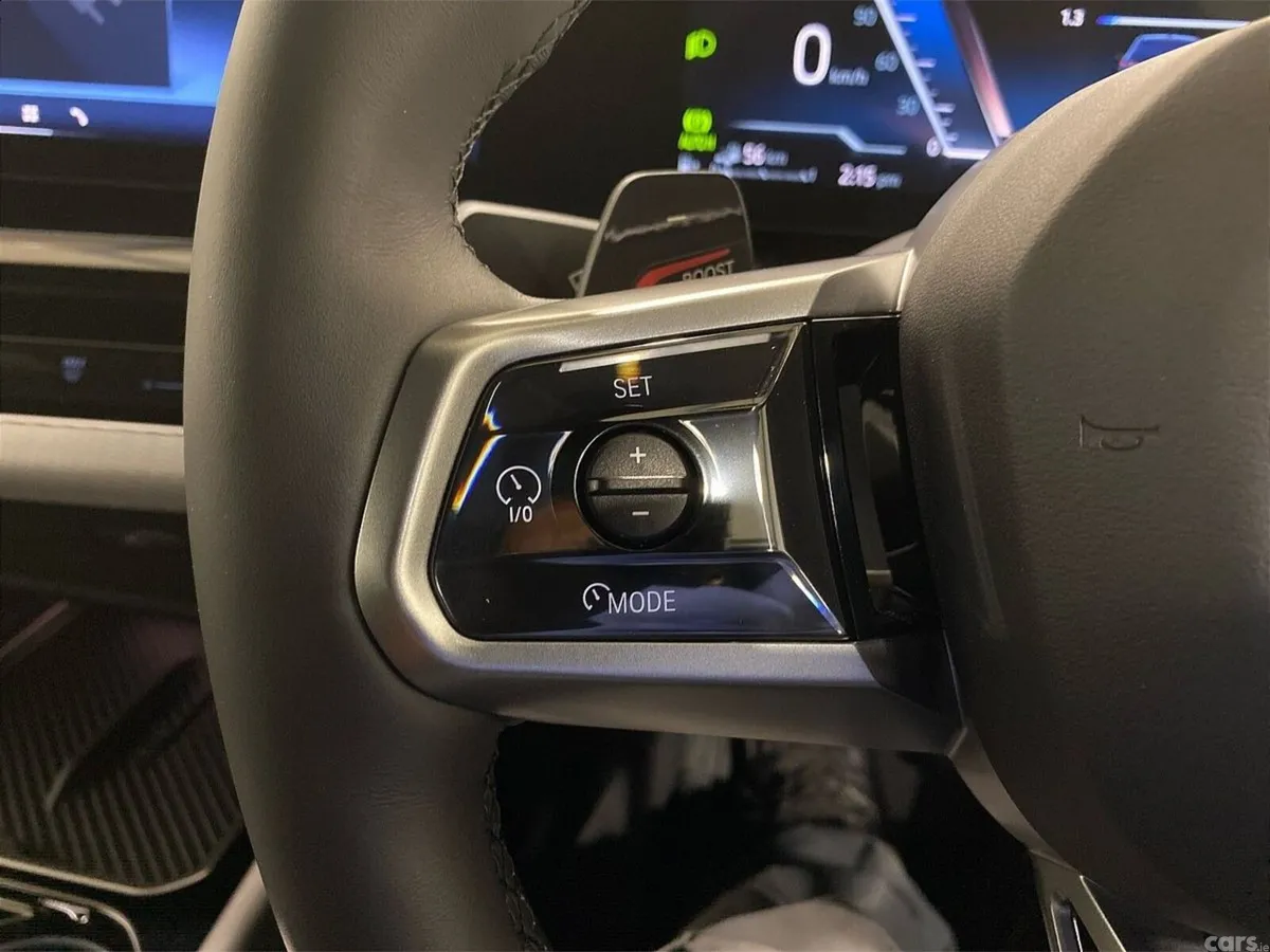 BMW 5-Series Estate, Petrol Plug-in Hybrid, 2025, Blue