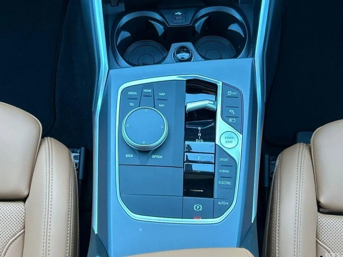 BMW 3-Series Saloon, Petrol Plug-in Hybrid, 2026, Black