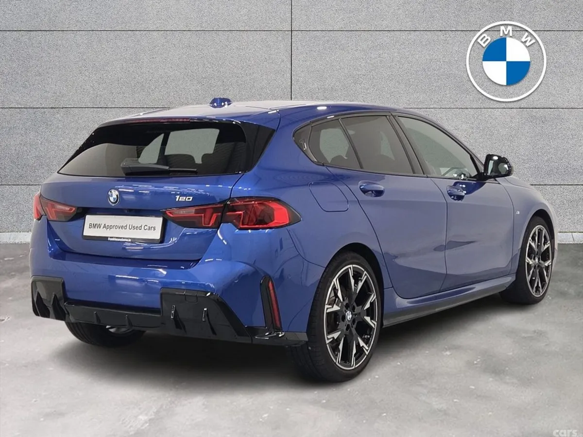 BMW 1-Series Hatchback, Petrol Hybrid, 2026, Blue