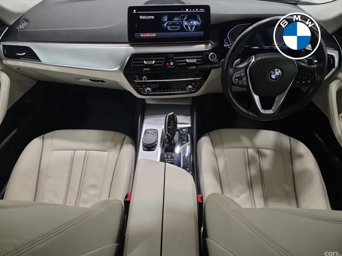 BMW 5-Series Saloon, Diesel Hybrid, 2021, Grey