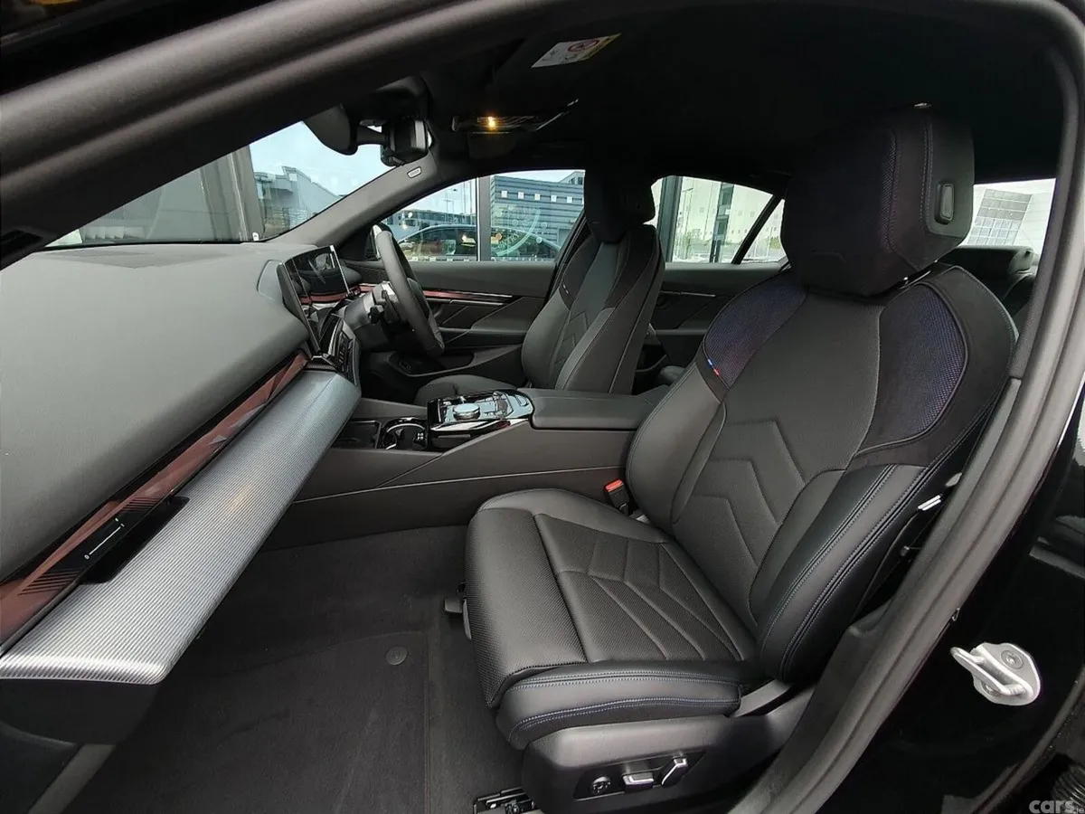 BMW 5-Series Saloon, Petrol Plug-in Hybrid, 2026, Black