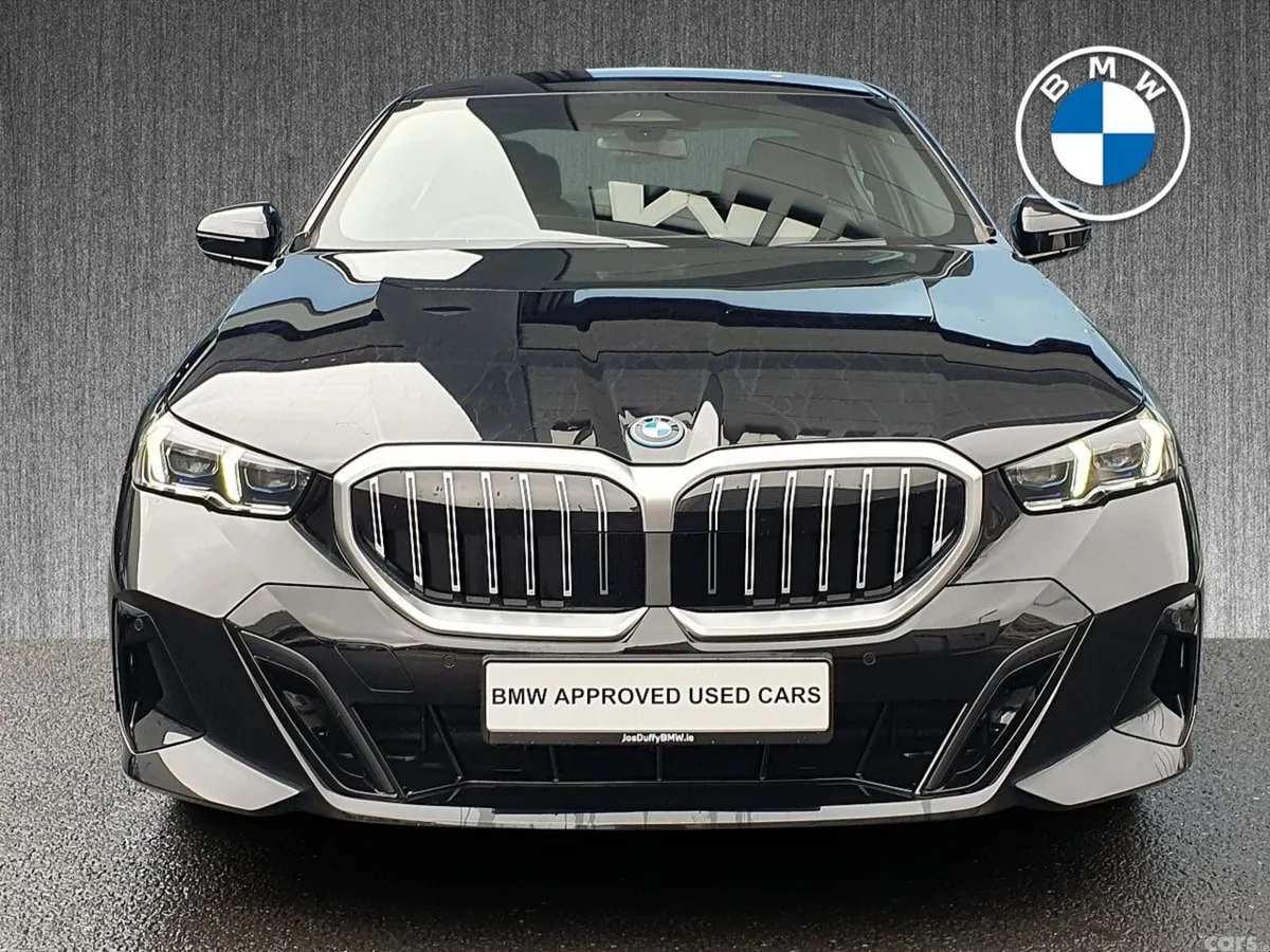 BMW 5-Series Saloon, Petrol Plug-in Hybrid, 2026, Black
