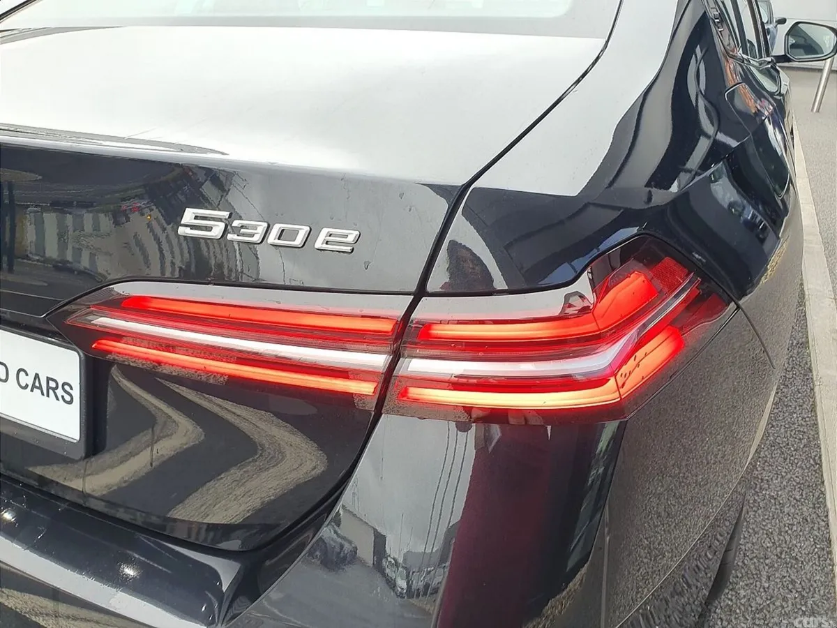 BMW 5-Series Saloon, Petrol Plug-in Hybrid, 2026, Black