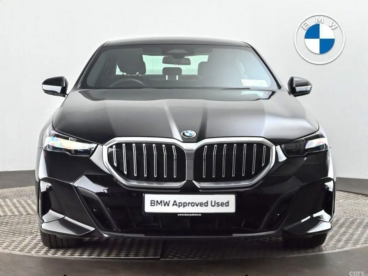 BMW 5-Series Saloon, Petrol Hybrid, 2025, Black