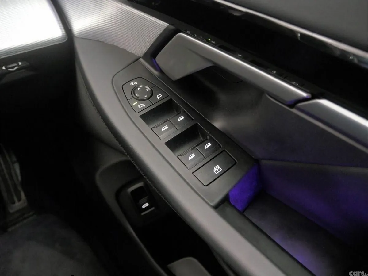 BMW 5-Series Saloon, Petrol Hybrid, 2025, Black