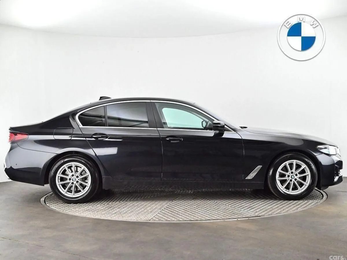 BMW 5-Series Saloon, Diesel Hybrid, 2023, Black