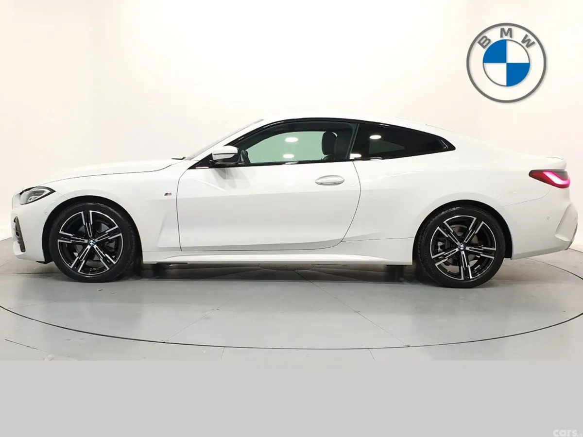 BMW 4-Series Coupe, Diesel Hybrid, 2021, White