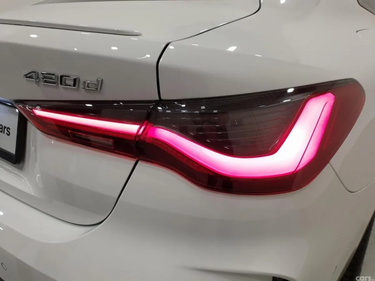 BMW 4-Series Coupe, Diesel Hybrid, 2021, White