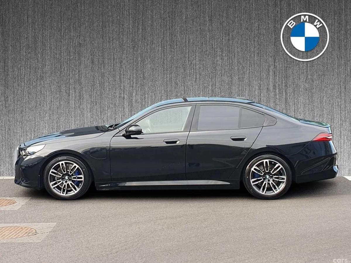 BMW 5-Series Saloon, Petrol Plug-in Hybrid, 2026, Black
