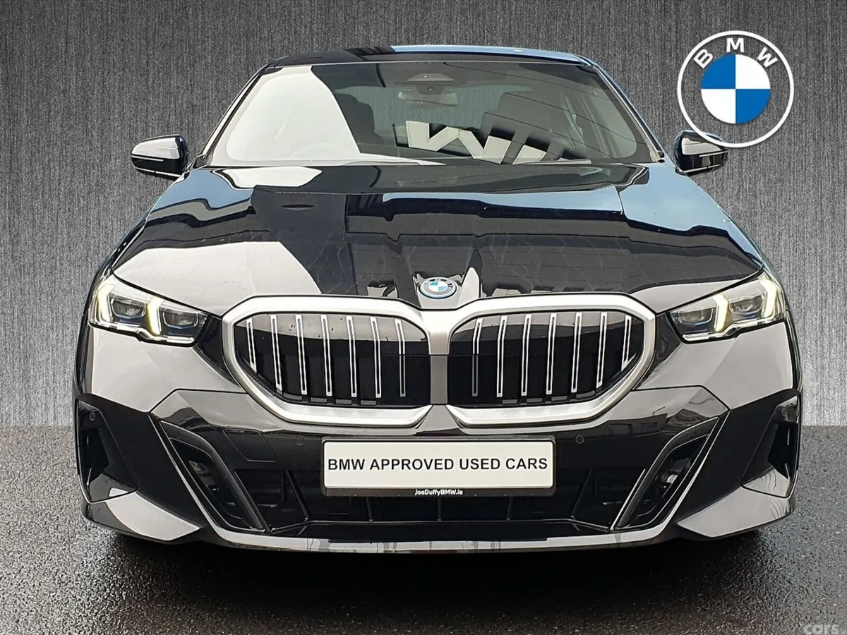 BMW 5-Series Saloon, Petrol Plug-in Hybrid, 2026, Black