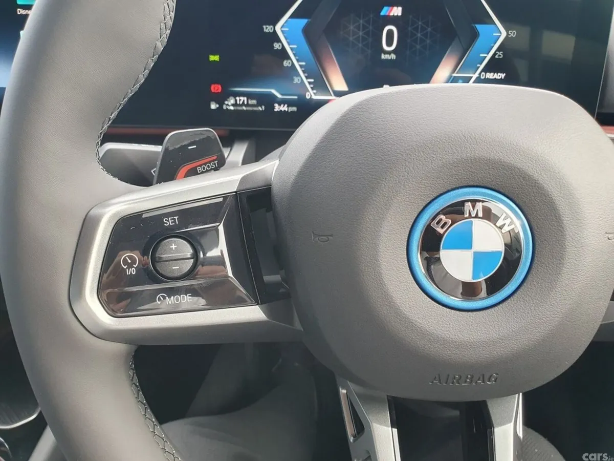 BMW 5-Series Saloon, Petrol Plug-in Hybrid, 2026, Black