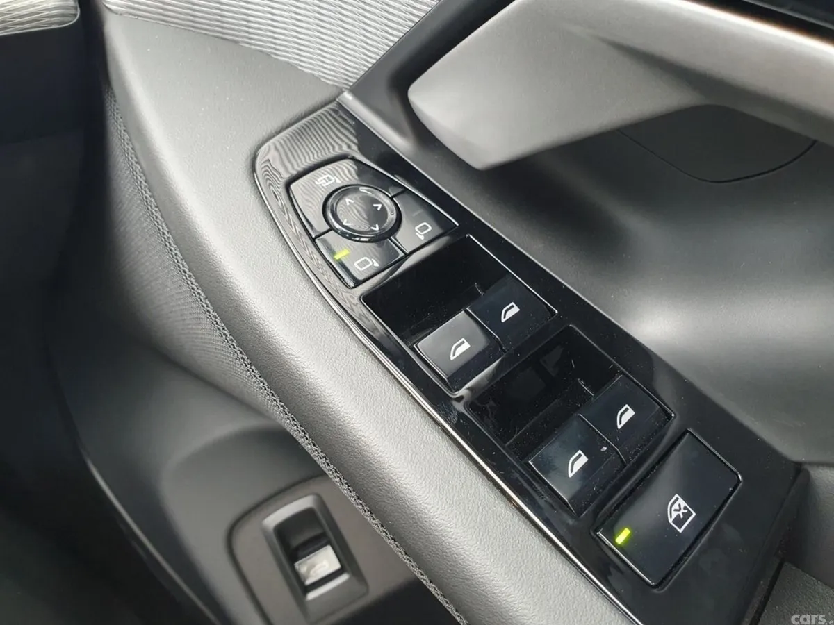 BMW 5-Series Saloon, Petrol Plug-in Hybrid, 2026, Black