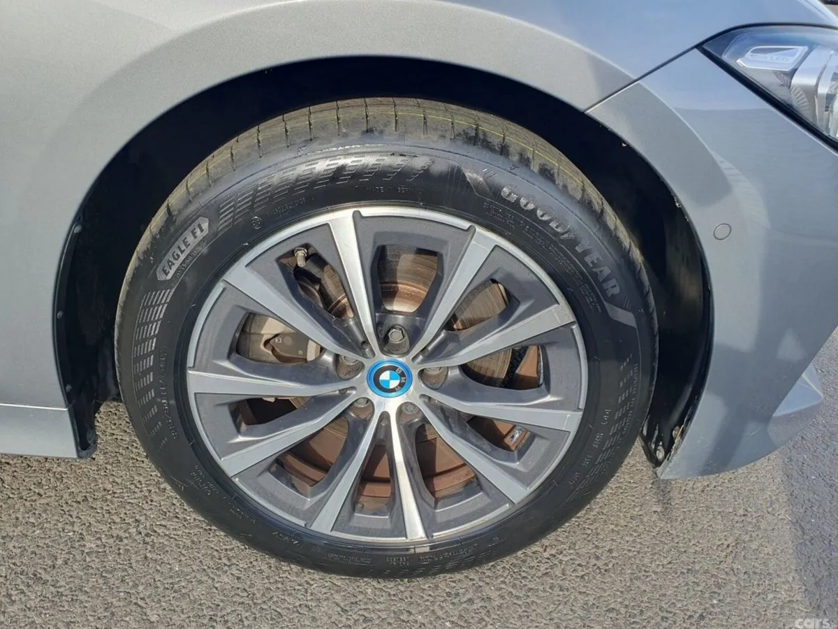 BMW 3-Series Saloon, Petrol Plug-in Hybrid, 2024, Grey