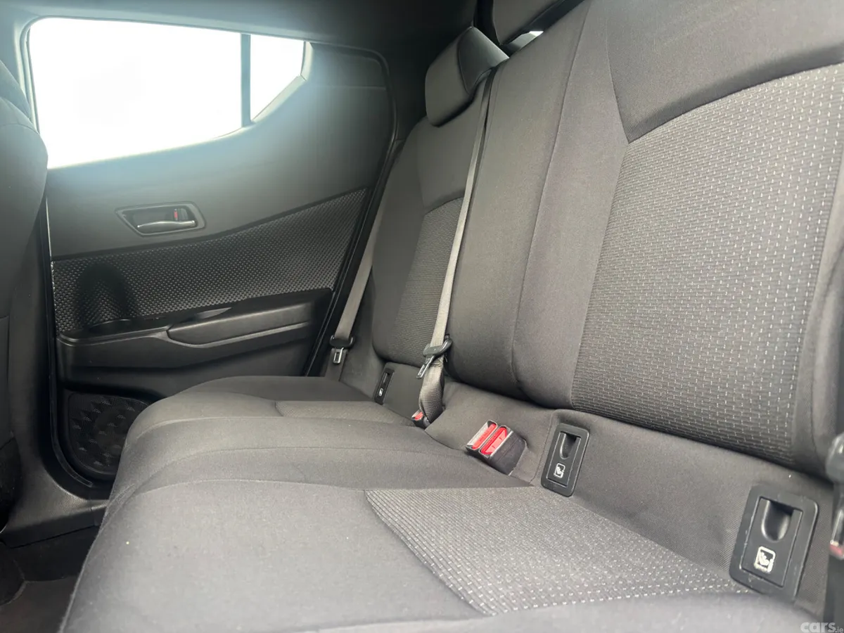 Toyota C-HR Hatchback, Petrol, 2017, Grey