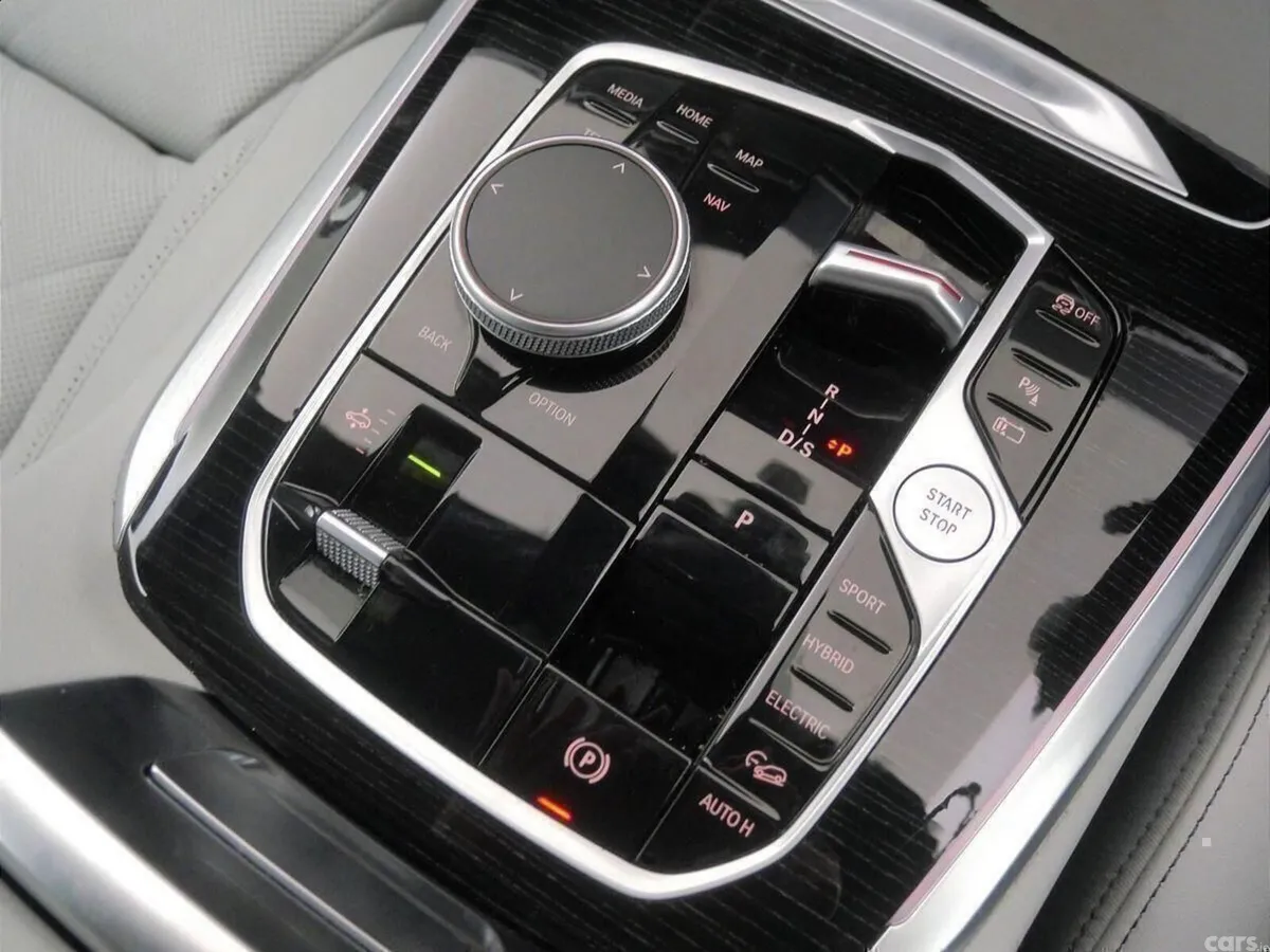 BMW X5 SUV, Petrol Plug-in Hybrid, 2025, Grey