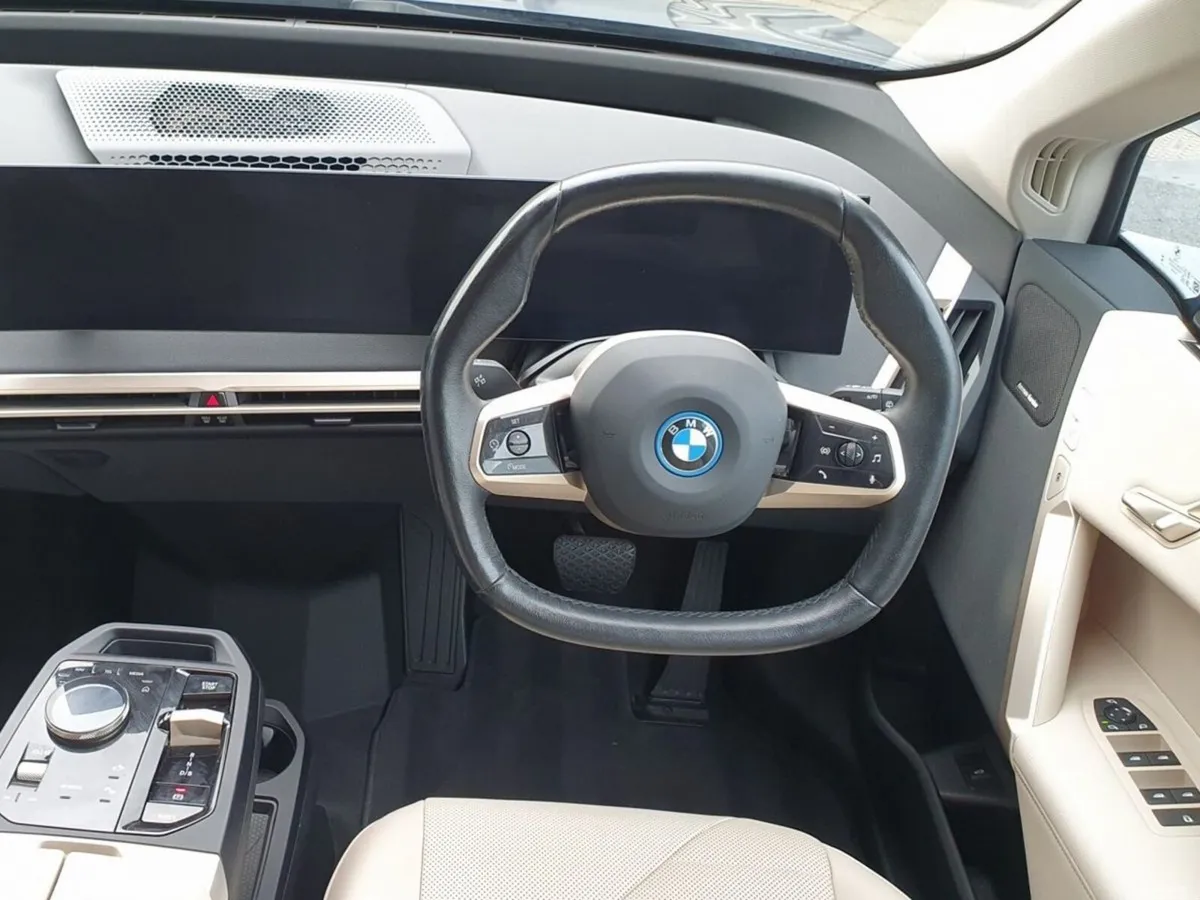 BMW iX SUV, Electric, 2023, Blue