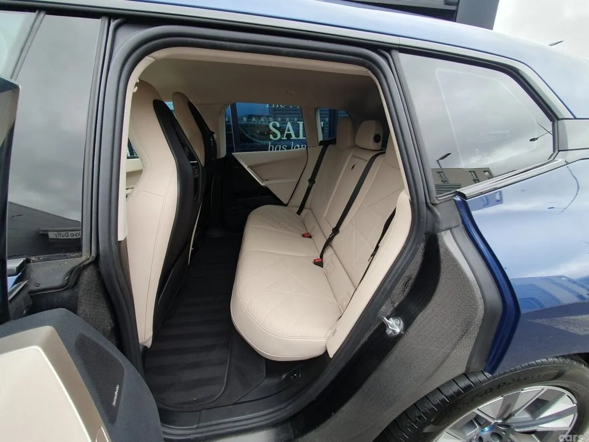 BMW iX SUV, Electric, 2023, Blue