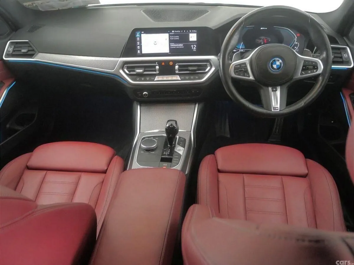 BMW 3-Series Saloon, Petrol Plug-in Hybrid, 2022, Black