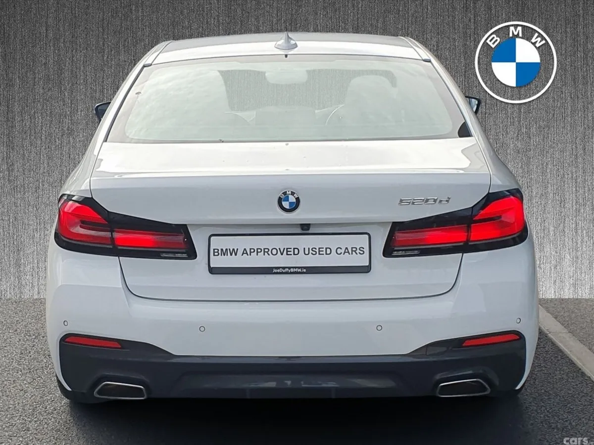 BMW 5-Series Saloon, Diesel Hybrid, 2022, White