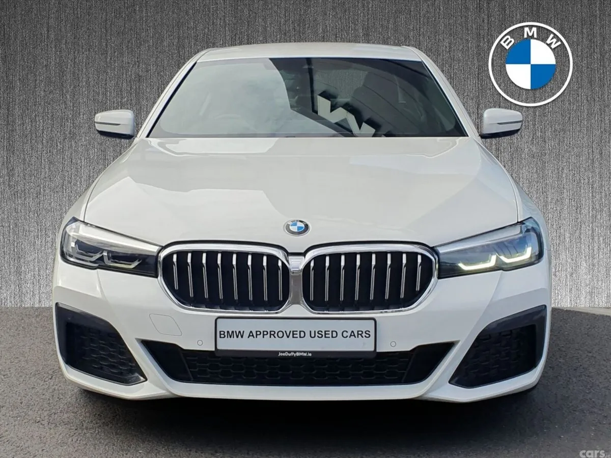 BMW 5-Series Saloon, Diesel Hybrid, 2022, White