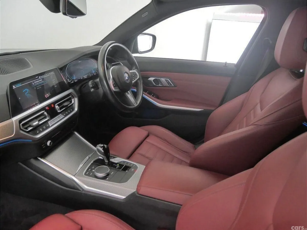 BMW 3-Series Saloon, Petrol Plug-in Hybrid, 2022, Black