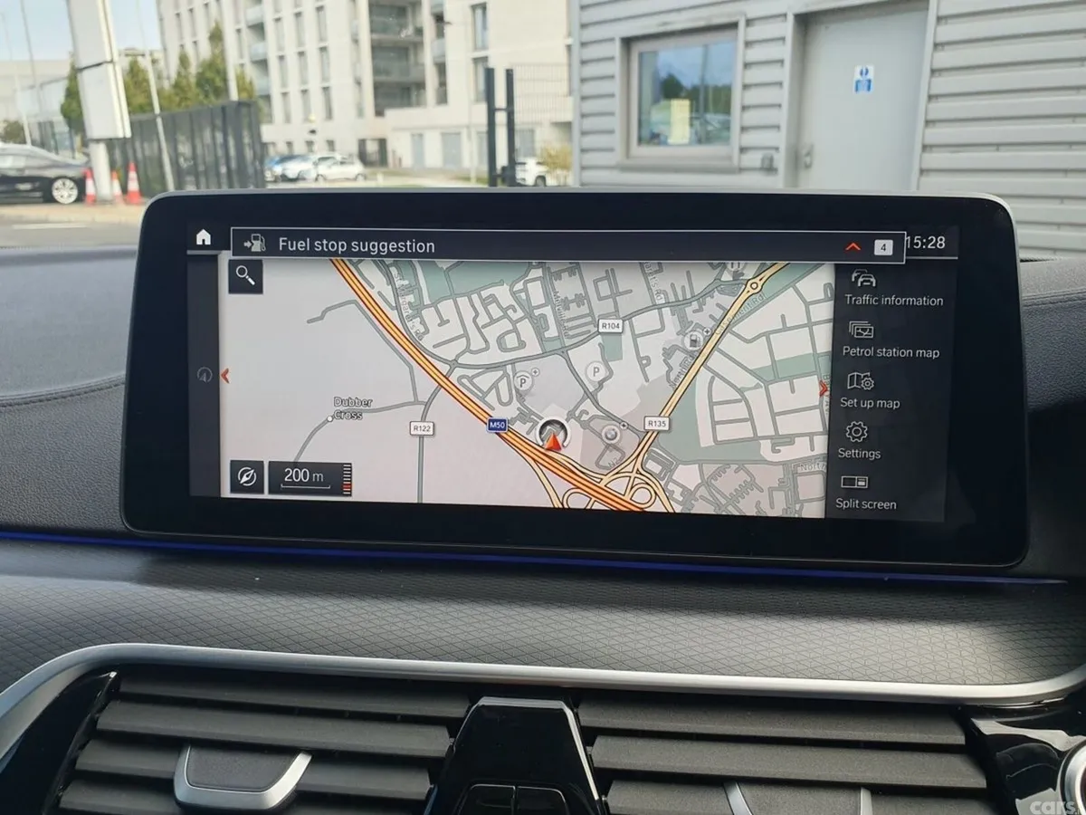 BMW 5-Series Saloon, Diesel Hybrid, 2022, White